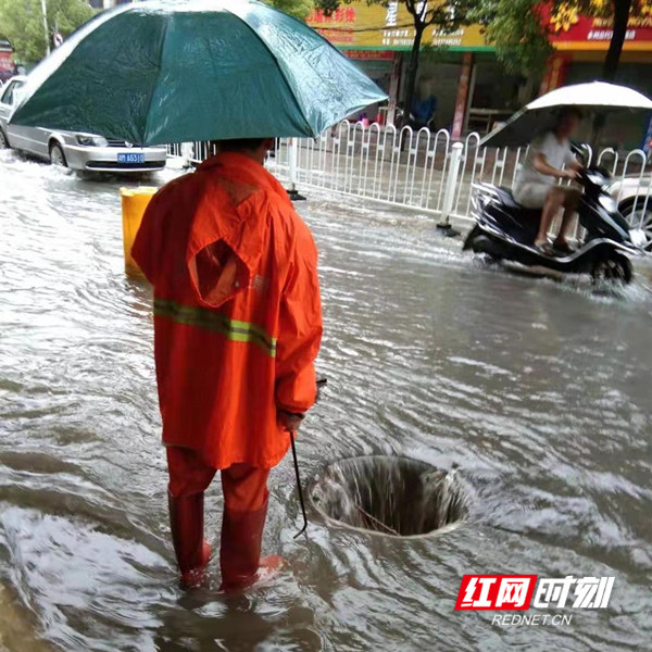 在冷水滩区珊瑚路，确保排水通畅。.jpg