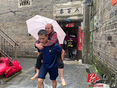 消防救老人500.jpg 消防救老人500.jpg