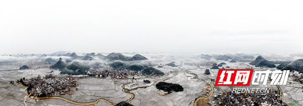 14武当山雪景_副本.jpg